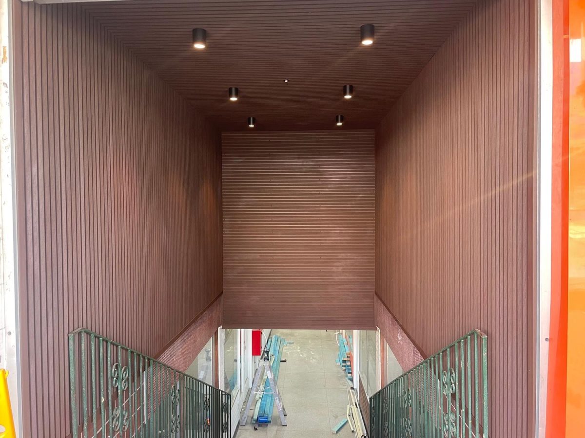 Decking Builder Sydney — internal timber detailing and fit-out